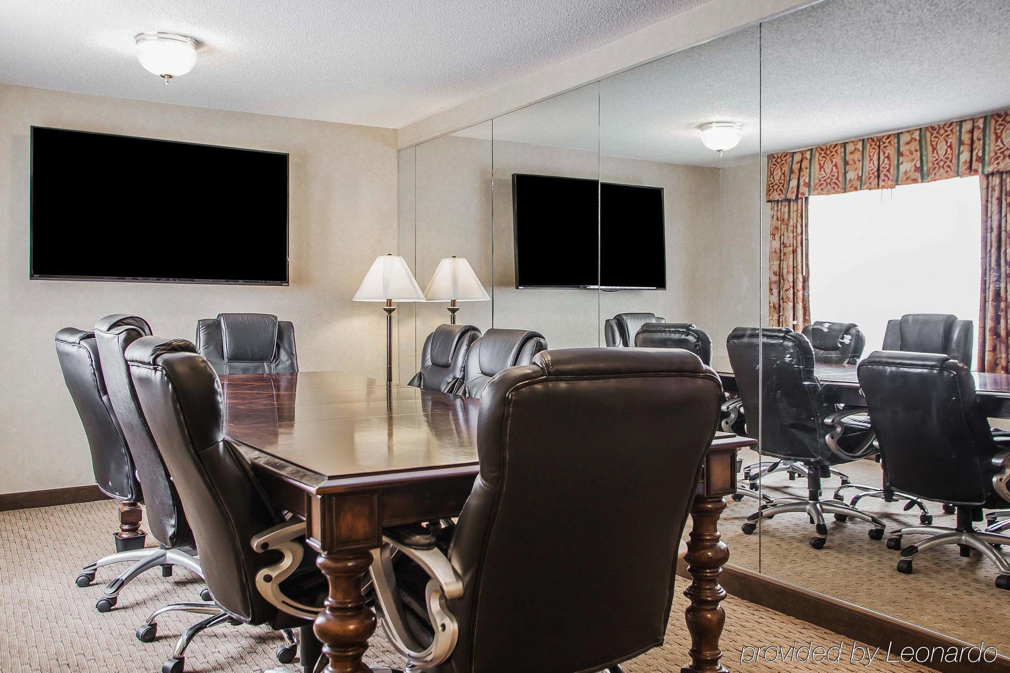 Baymont By Wyndham Fort Dodge Εξωτερικό φωτογραφία