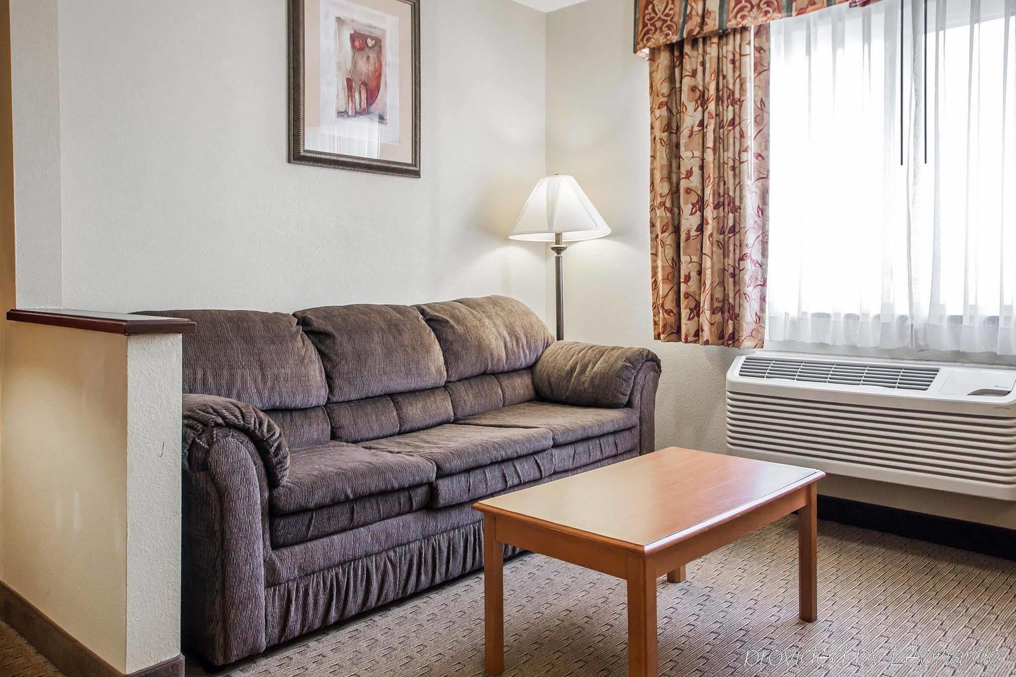 Baymont By Wyndham Fort Dodge Εξωτερικό φωτογραφία