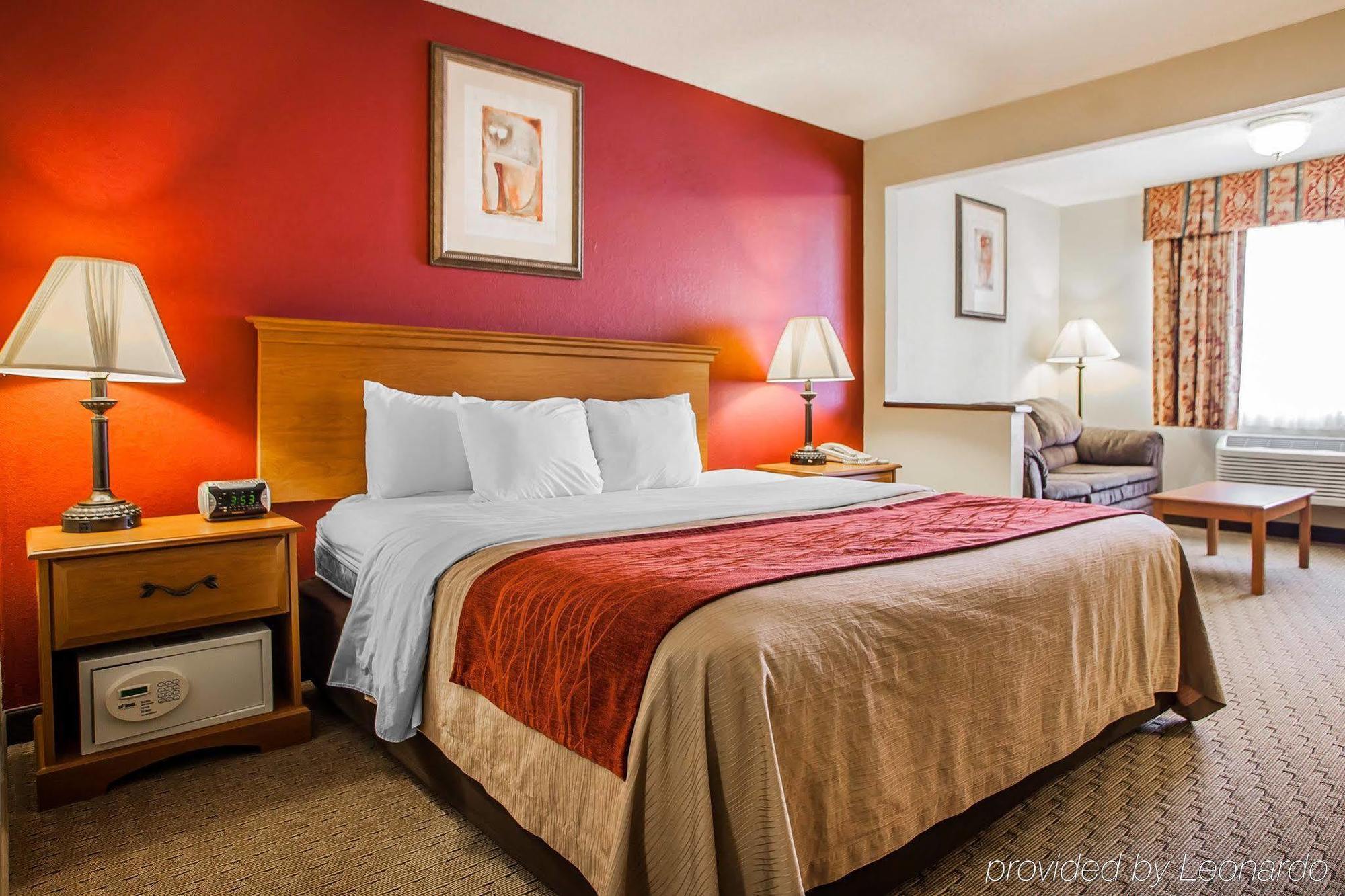 Baymont By Wyndham Fort Dodge Εξωτερικό φωτογραφία